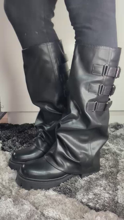 Botas de broches que transforman tu outfit N° 6526