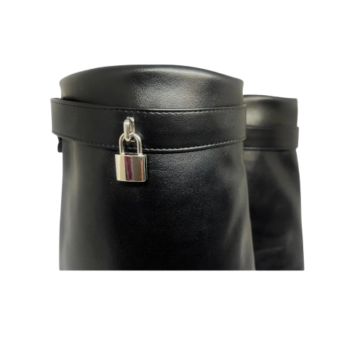 Botas de Mujer con Candado en Tendencia – Estilo Elegante y Moderno  N°6502