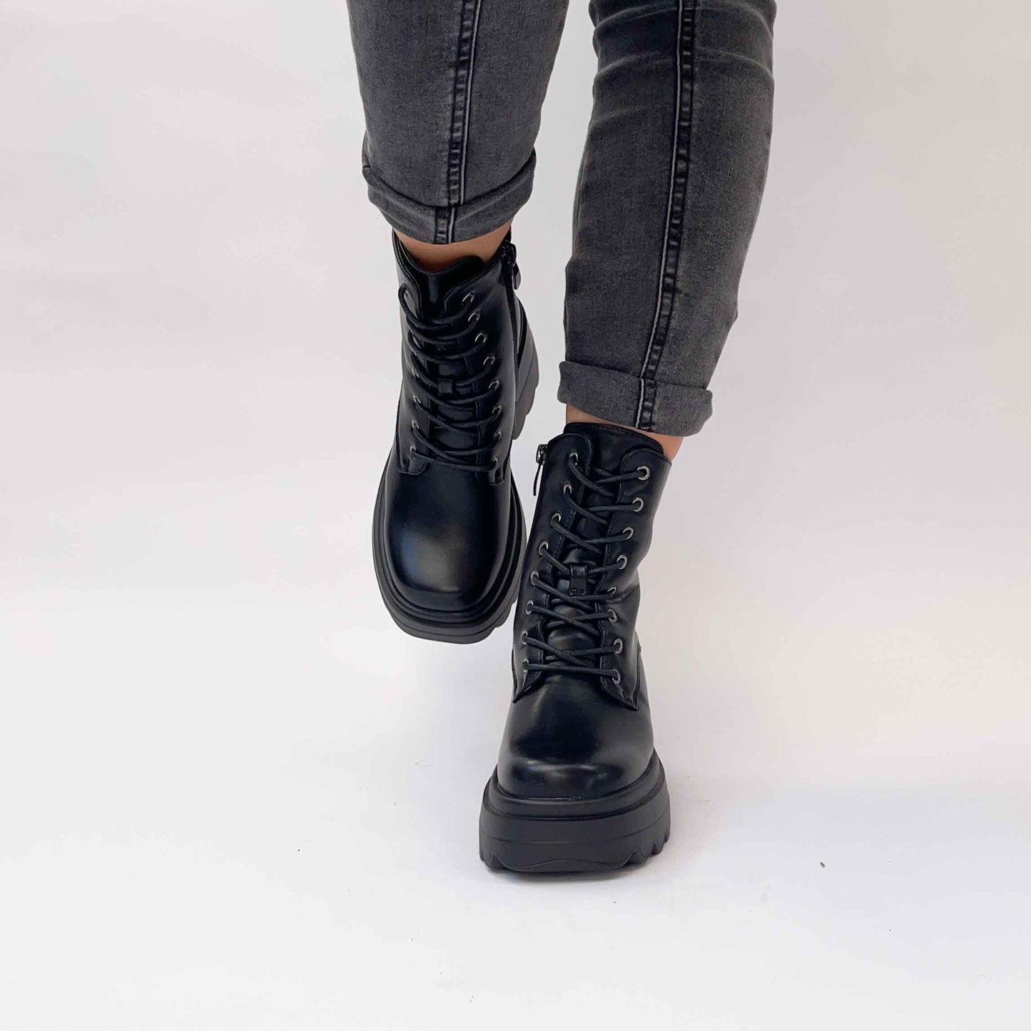 Botines Negro De Mujer Con Plataforma 2466